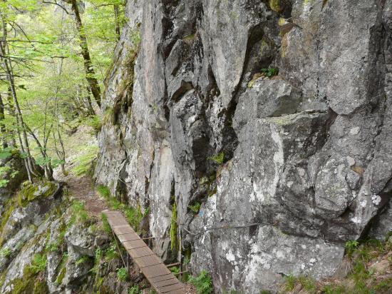 sentier des roches à la Schlucht - les aménagements