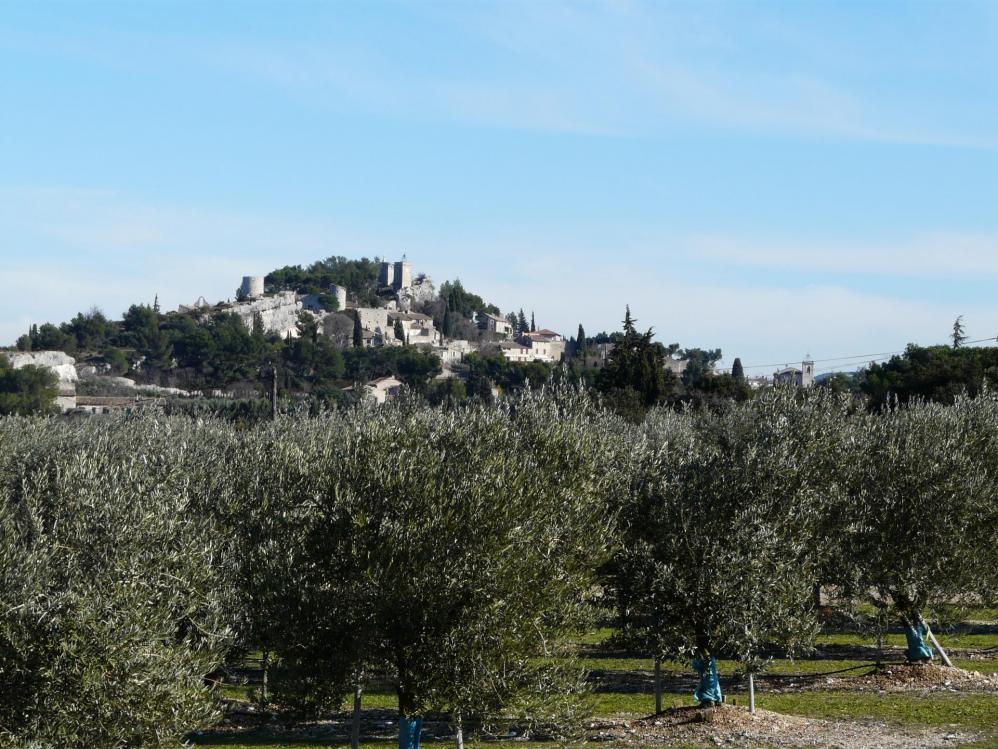 superbes villages tout le long du parcours depuis Eygalières