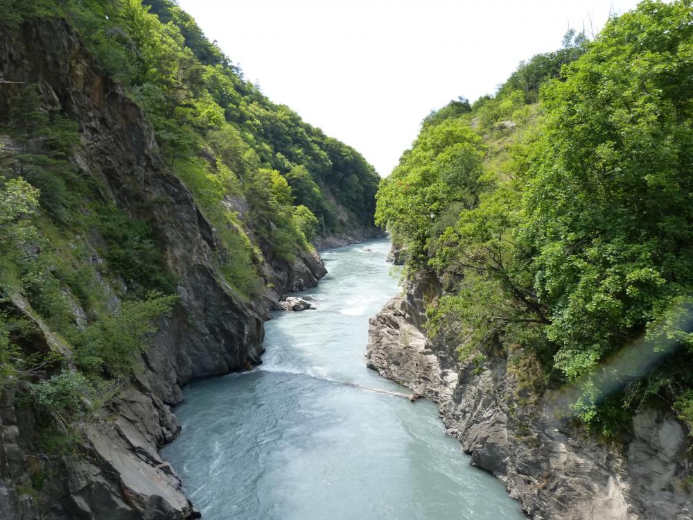 autre vue sur le Drac avant le lac du Sautet