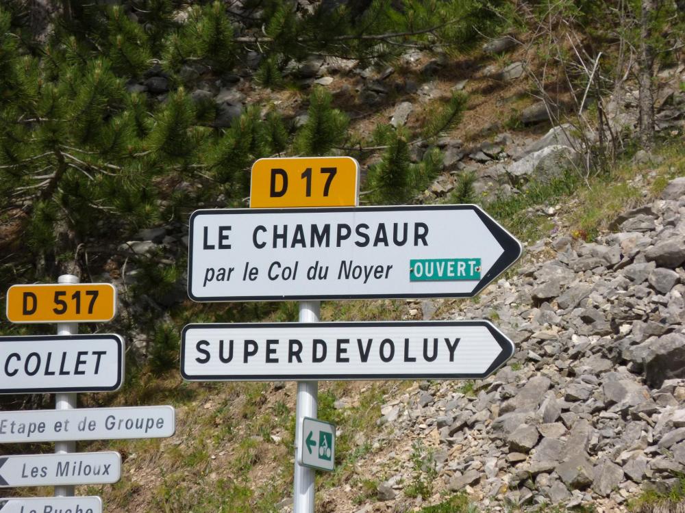 à l' attaque du col du Noyer !