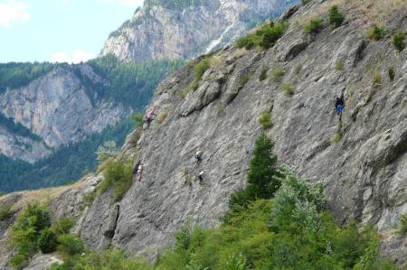 l'école d'escalade près de la via ferrata de l'Horloge