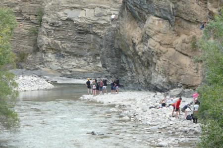 du monde au départ de la via ferrata des gorges de la Durance
