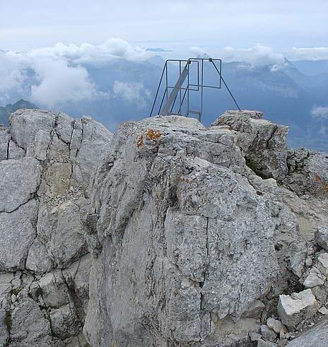 L’ échelle d’ accès au sommet de  la Tournette (74)