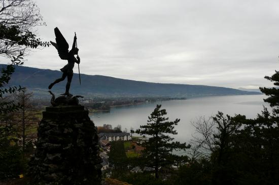 depuis Duingt, vue sur le lac d' Annecy