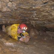 grotte de lanans, accés à la salle d' entrée