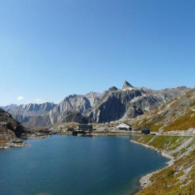 Col du gd st Bernard vers l'Italie