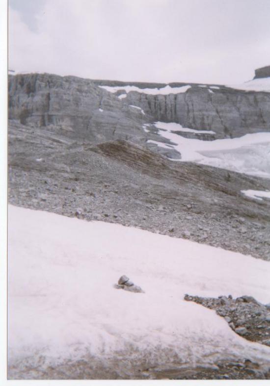 Au loin le Glacier et le couloir d'accès au Ruan - 2005