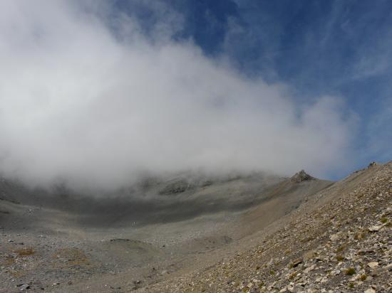 Haute cime sous la brume !