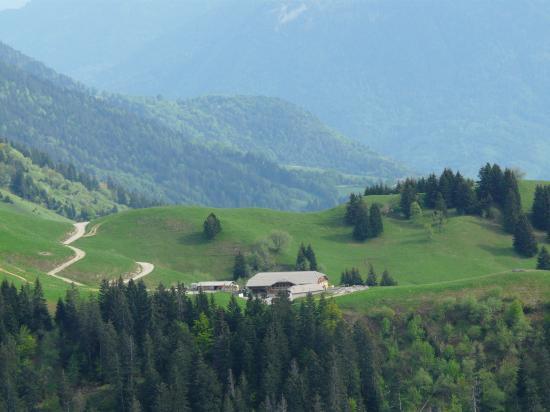 chalet de l' Aulp sous la Tournette