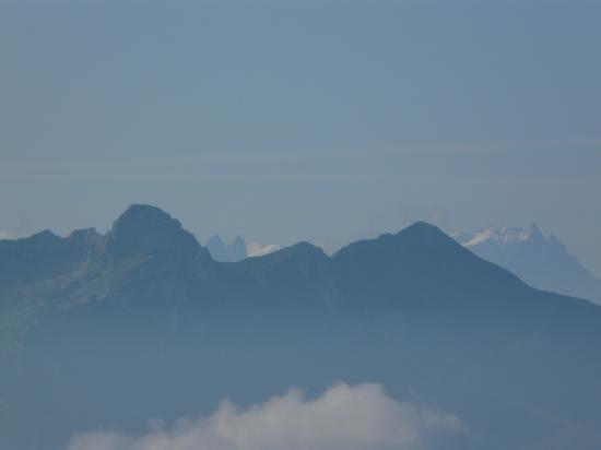 les bauges depuis les dents de Lanfon