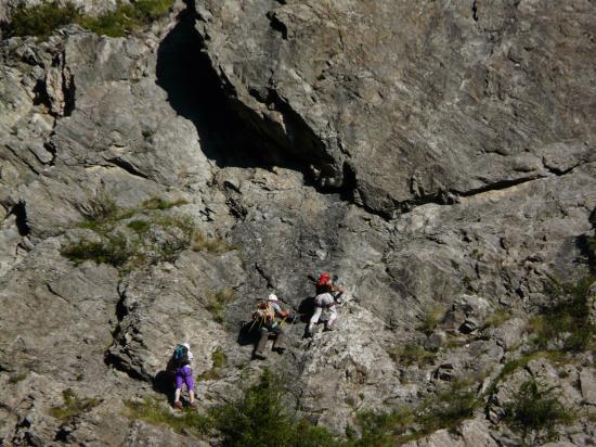 Dans le début de la via ferrata des Mines du Grand Clôt