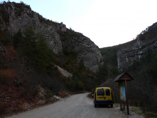 Parking via ferrata des gorges d'Agnielles (05)