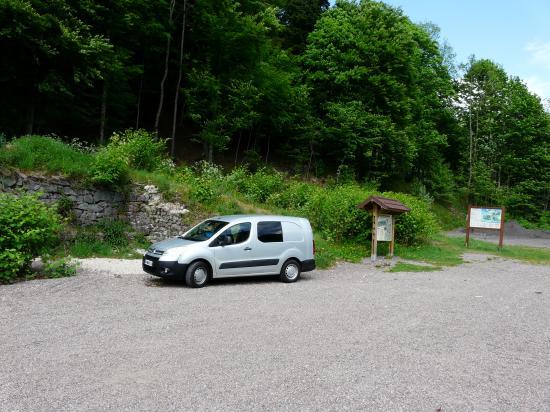 le parking de la via ferrata des boucles de la Moselle à Bussang