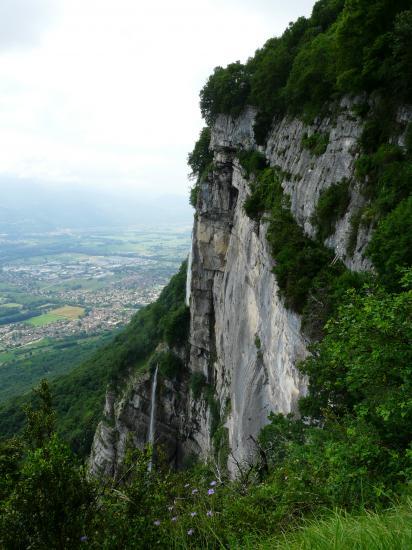 Site des vias et les cascades de l' Oule.