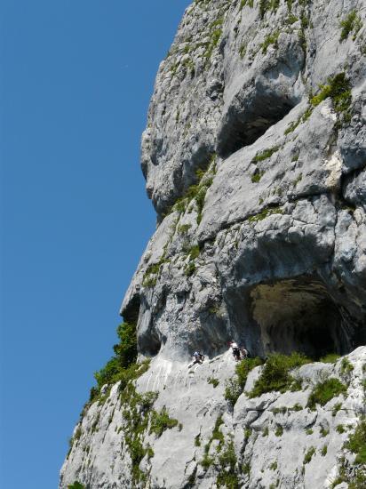 le passage des grottes dans la seconde partie de Roche Veyrand