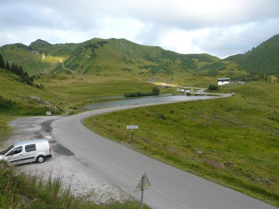 parking de nuit au col de Joux Plane