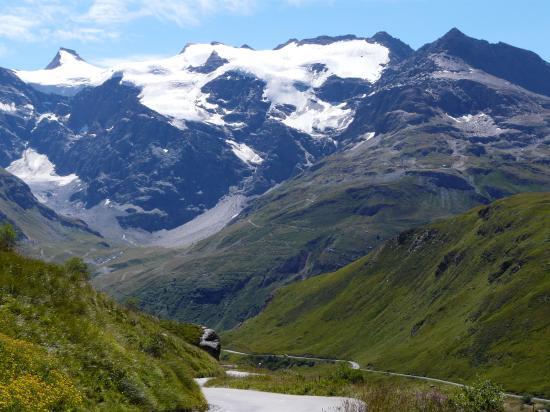 La Meîje - dome des écrins depuis le versant Briançon du Galibier 