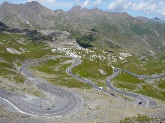 Lacets du col du galibier - aout 2010