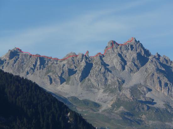 Le parcours de la via ferrata de la croix des verdons à Courchevel