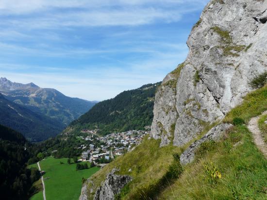 En redescendant de la via des grosses Pierres à Champagny