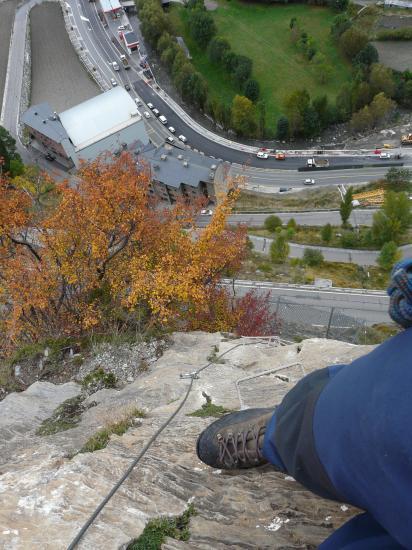 belle verticalité dans la roc del quer Canillo-Andorre)