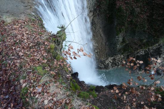 Randonnée à la cascade d'Angon