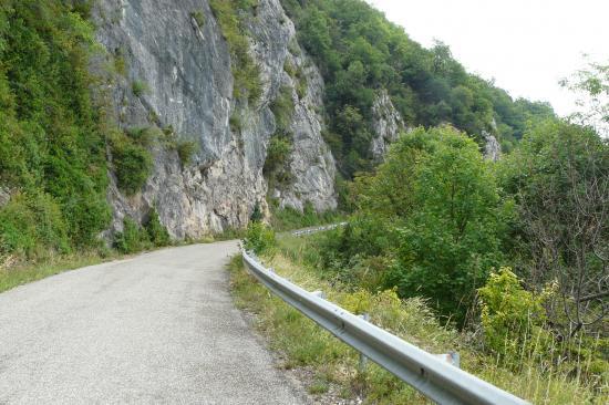 les rampes du Gd Colombier depuis Culoz