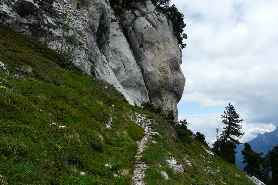 on se rapproche de la falaise on se rapproche de la falaise