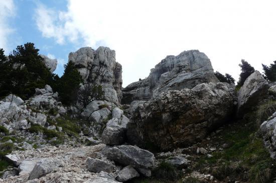 la cheminée d' accès à chamechaude