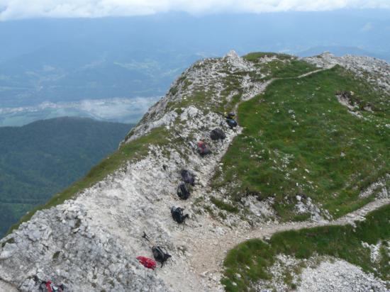 mais où sont les propriétaires ? ... partis faire le sommet de chamechaude à l' aise !!!