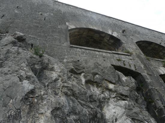 via ferrat de la bastille, arrivée au fort