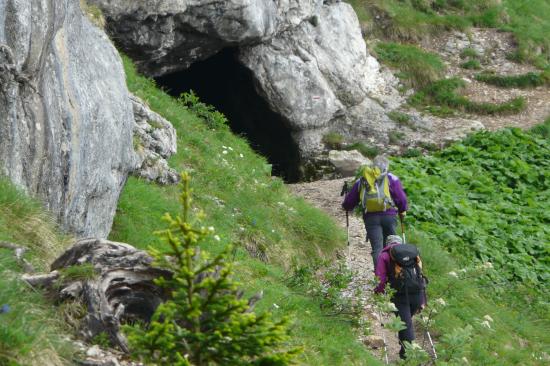 entrée du trou du glas - dent de Crolles