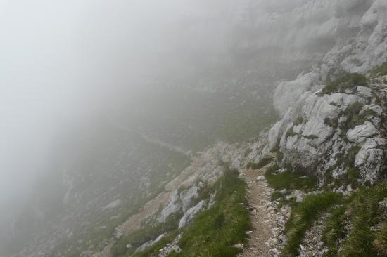 la descente de la dent de Crolles au pas de l' oeil la descente de la dent de Crolles au pas de l' oeil