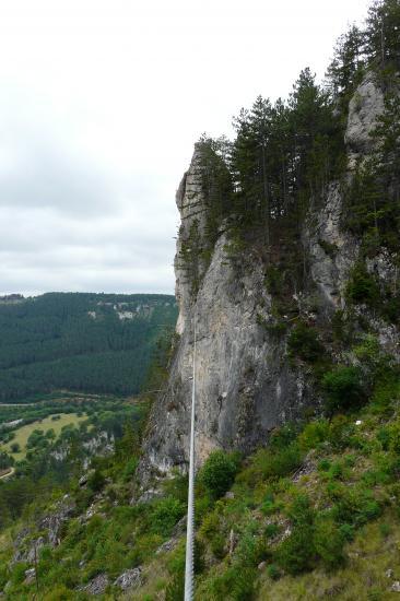 la tyrolienne de mende (rochers de Moïse)