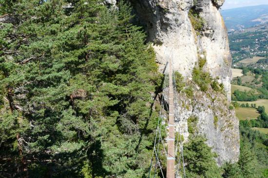 la passerelle de La Canourgue la passerelle de La Canourgue