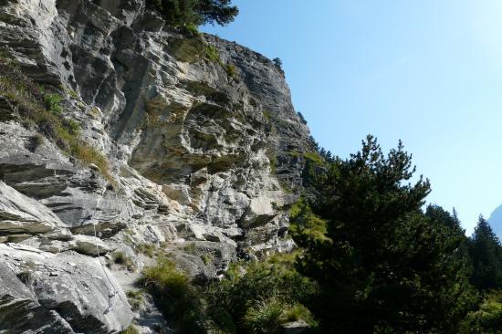 Première partie de la via du col de la Madeleine