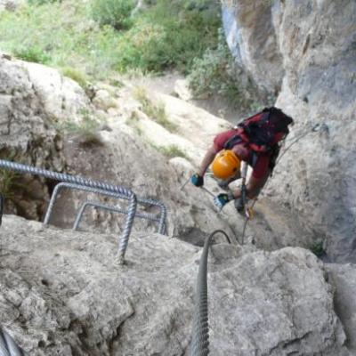 Poingt Ravier - valloire - Montée au dessus de la grotte