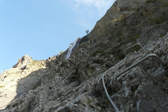 première partie de la via ferrata de la cascade à Mizoen