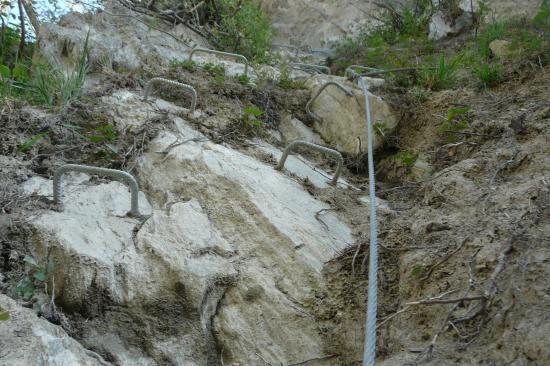 derniers échelons avant la sortie (cascade de la Pisse)