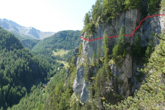 itinéraire aérien de la via de la cascade aux Orres itinéraire aérien de la via de la cascade aux Orres