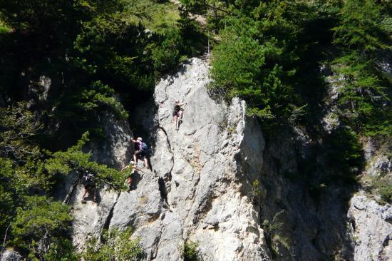 vue générale et sortie à la via Marcellinas aux Orres