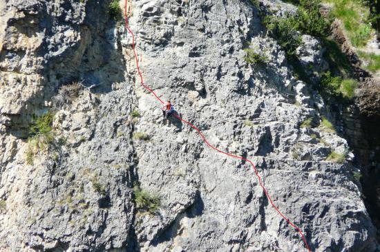 dans la première partie de la via de la cascade aux Orres