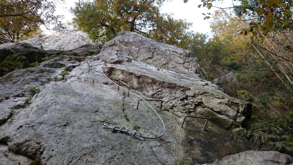 le départ de l' itinéraire 2 à la via de la Dordogne le départ de l' itinéraire 2 à la via de la Dordogne