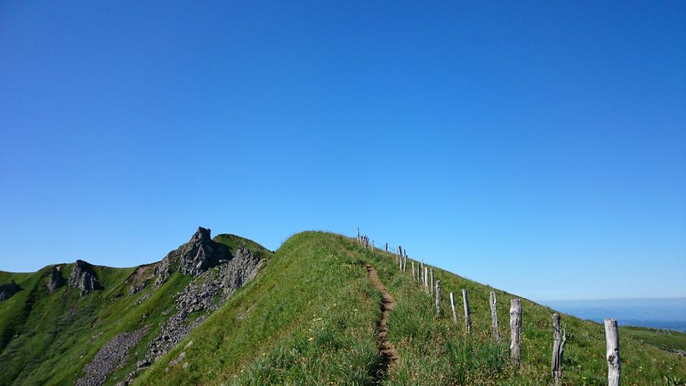 Puy de Sancy, en approche de la tour carrée