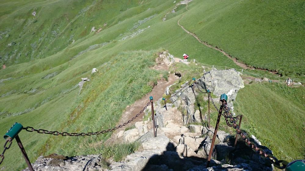 Le passage des chaînes peu avant le Puy de Sancy