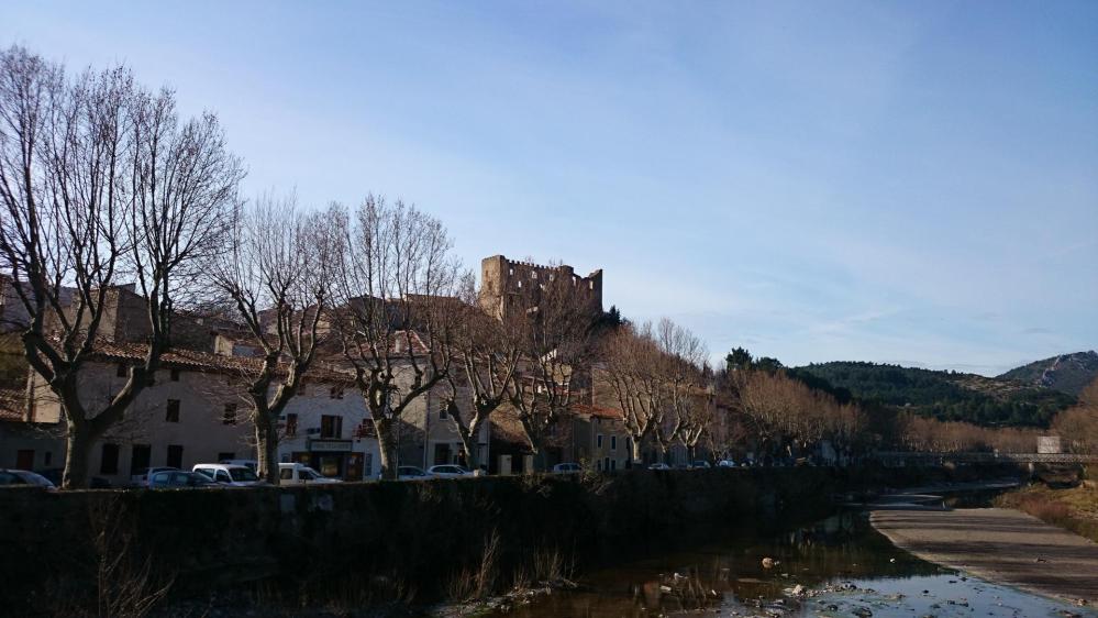 Durban Corbière et sa rivière la Berre