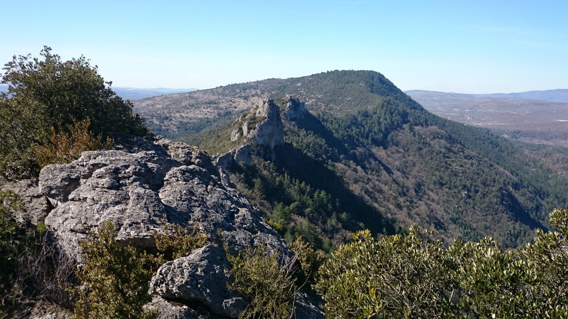 le parcours d' arête entre le pic d' Anjeau et le col de la baraquette