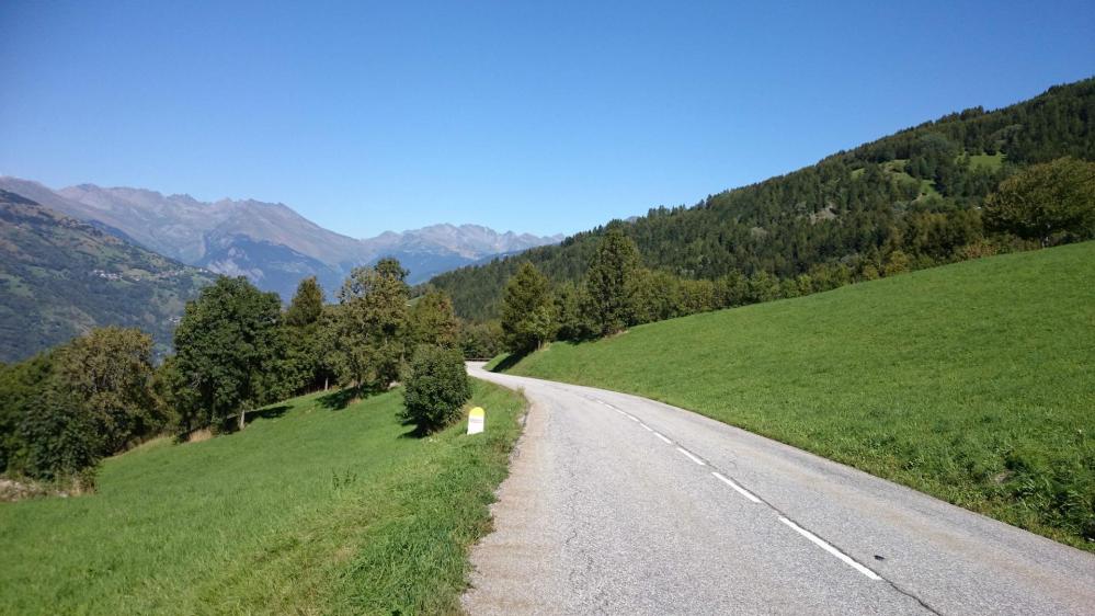 Belles rampes de montée depuis Aime