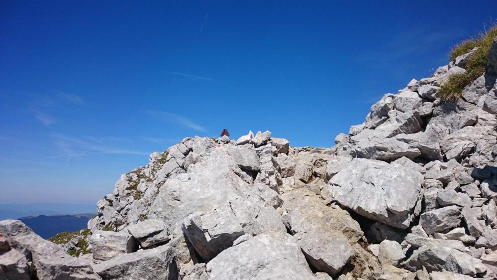 En approche du sommet du Mont  Trélod