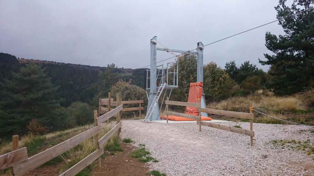 Arrivée de la tyrolienne géante de Prabouré